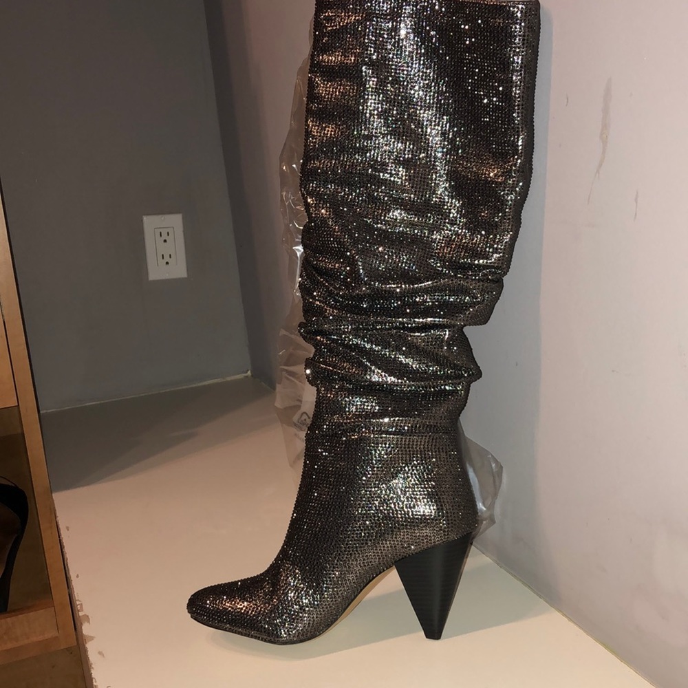 Brand new Inc boots